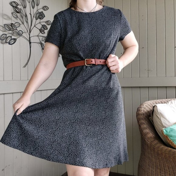 Basque Grey Black Knit Fit Flare Short 